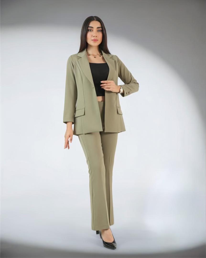 کت شلوار زنانه